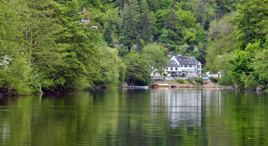 A building on the edge of a riverbank at Symonds Yat in the Wye Valley.